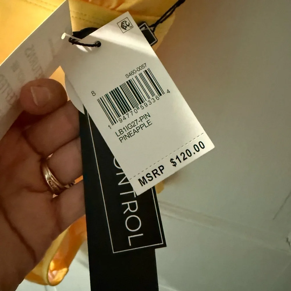 La Blanca One Piece Swimsuit in Pineapple Yellow - BNWT - Size 8 - Picture 2 of 12